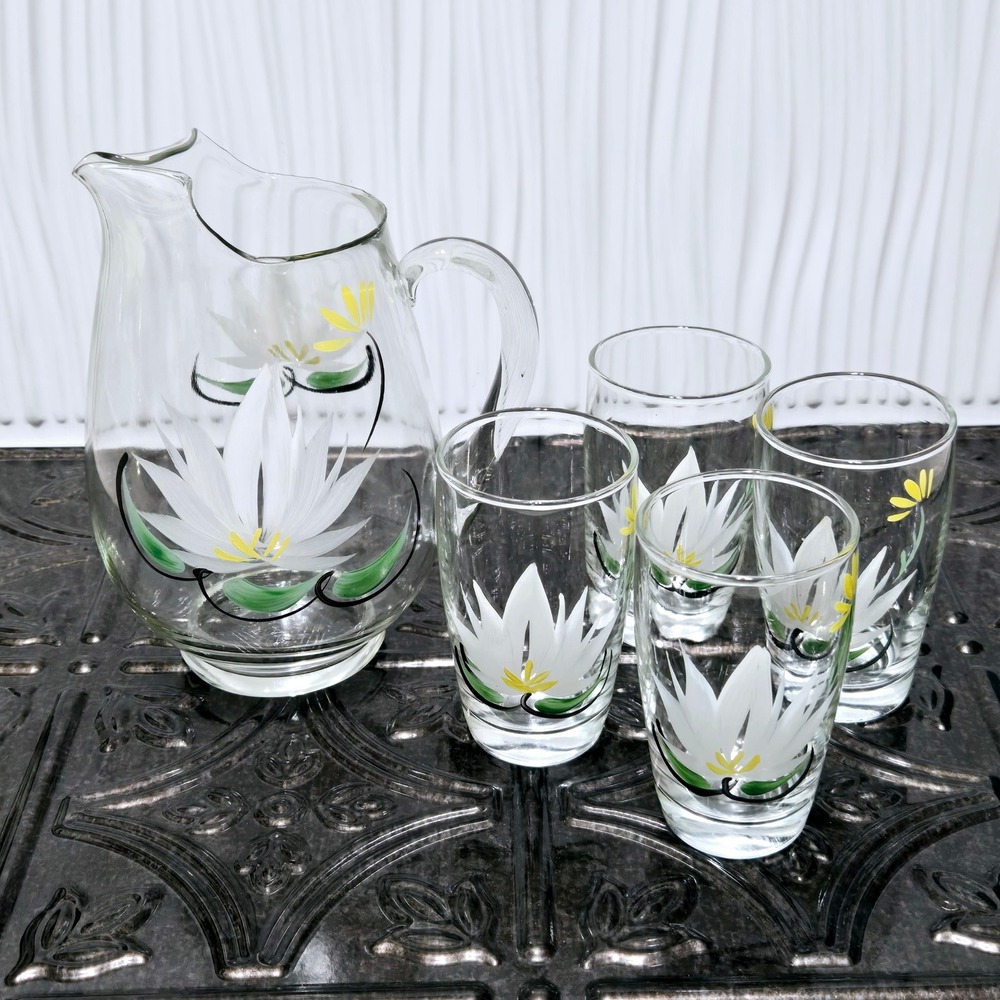 Clear Glass Ice Lip Pitcher and Glasses‎ White Flower Water Lily 5 Piece Set